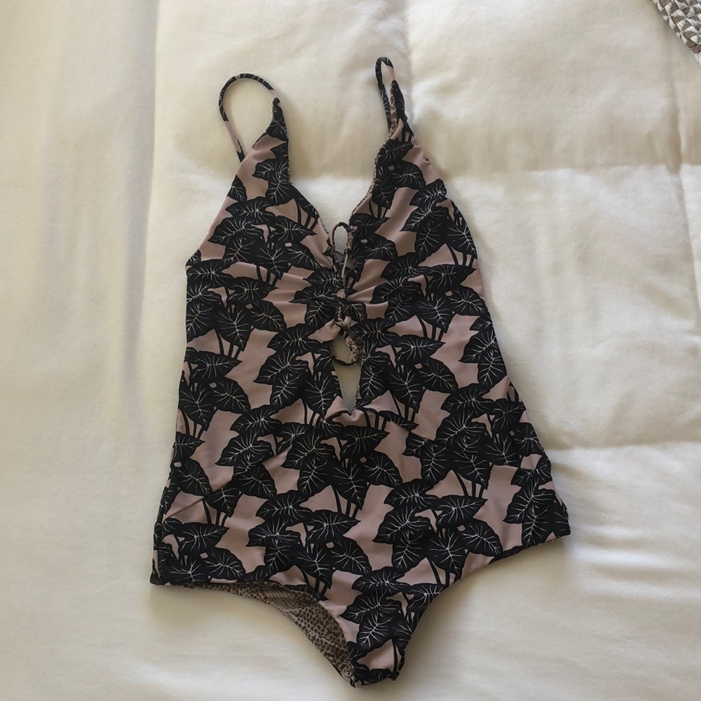 Kokomo Medium Acacia One Piece